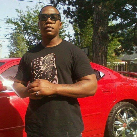 Meet your Posher, Matt - Picture 1 of 1